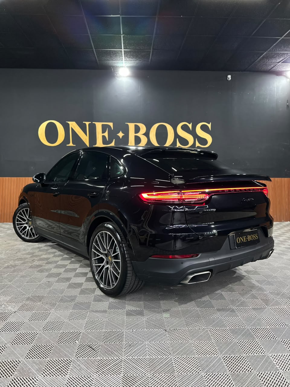 PORSCHE CAYENNE 3.0 V6 E-HYBRID COUPÉ AWD TIPTRONIC S 2021/2022 - Imagem 25