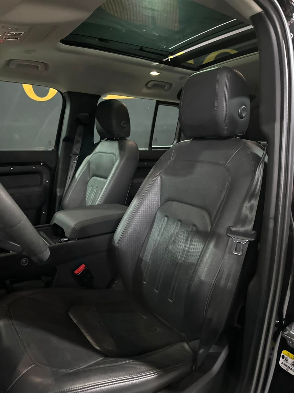 LAND ROVER DEFENDER 2.0 P300 GASOLINA 110 SE AWD AUTOMÁTICO 2021/2022 - Imagem 3