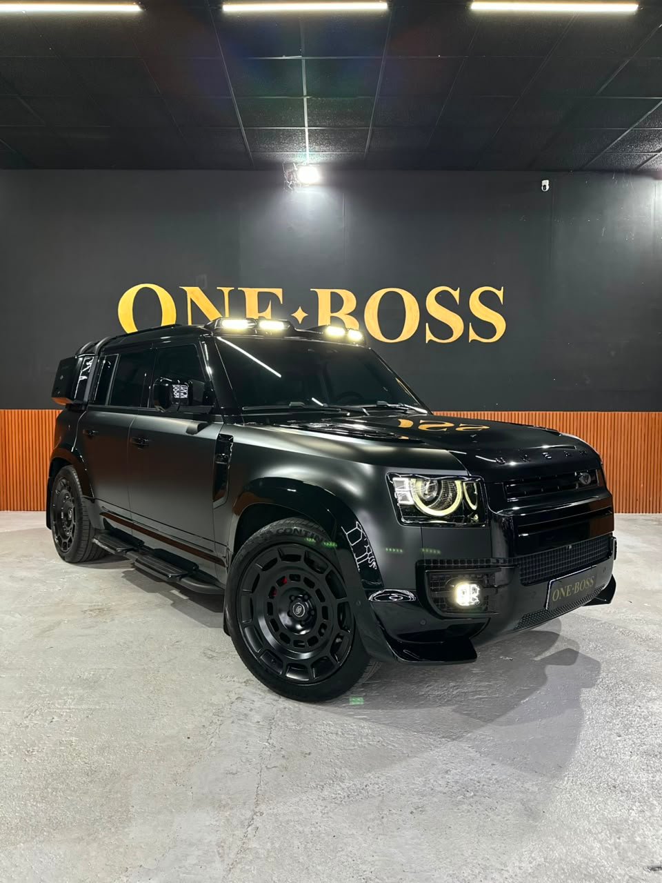 LAND ROVER DEFENDER 2.0 P300 GASOLINA 110 SE AWD AUTOMÁTICO 2021/2022 - Imagem 4