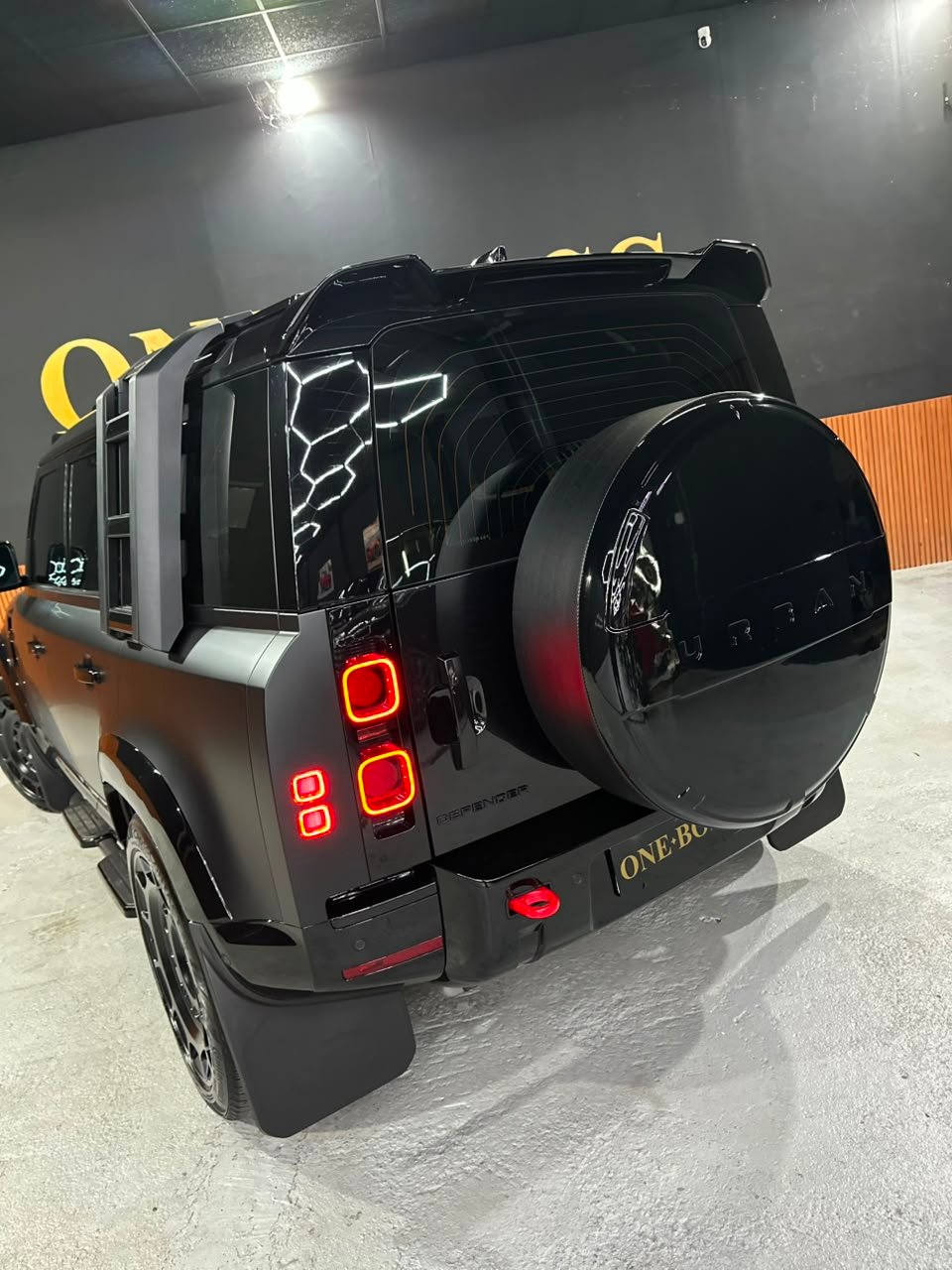 LAND ROVER DEFENDER 2.0 P300 GASOLINA 110 SE AWD AUTOMÁTICO 2021/2022 - Imagem 9