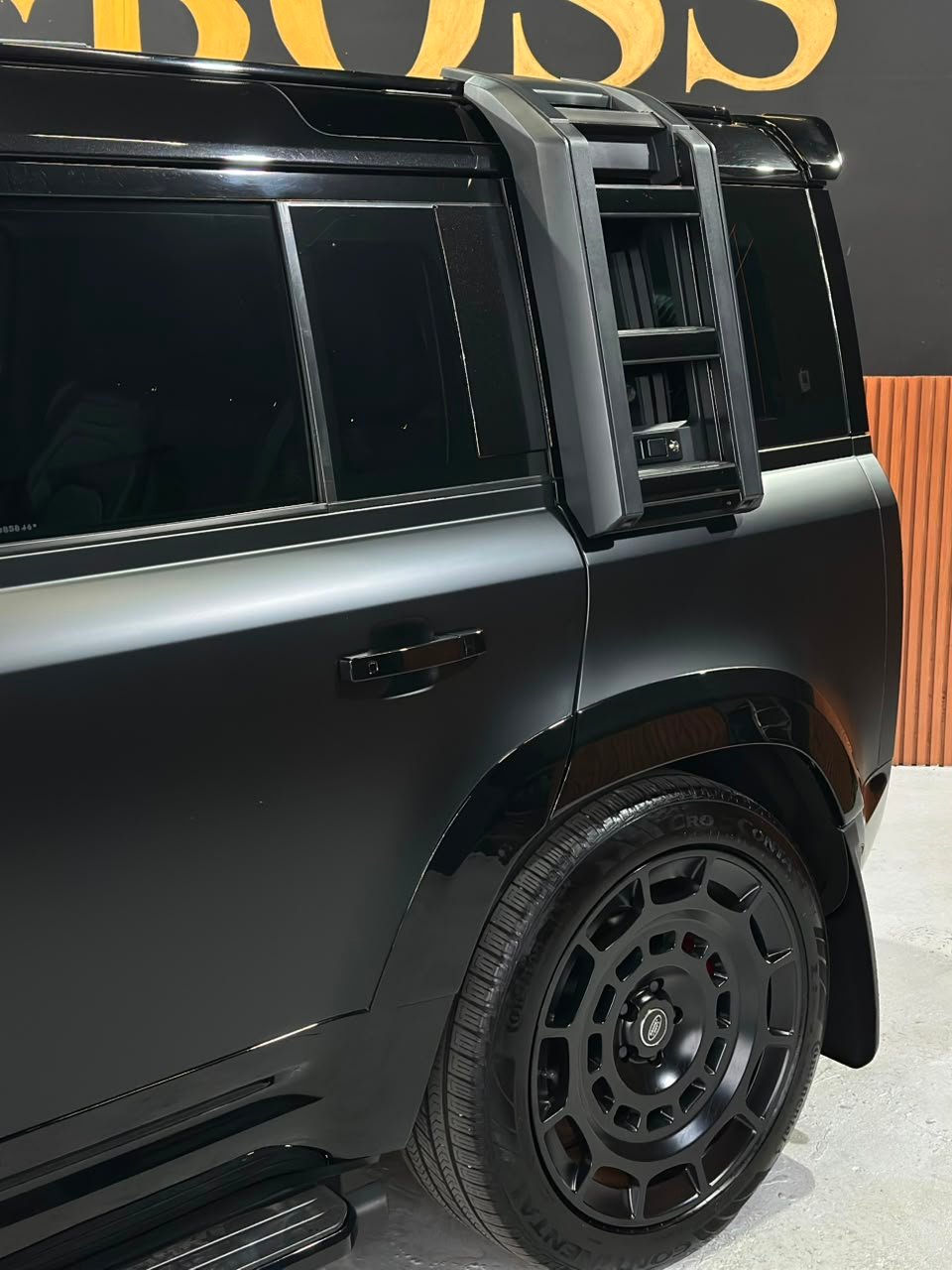 LAND ROVER DEFENDER 2.0 P300 GASOLINA 110 SE AWD AUTOMÁTICO 2021/2022 - Imagem 19
