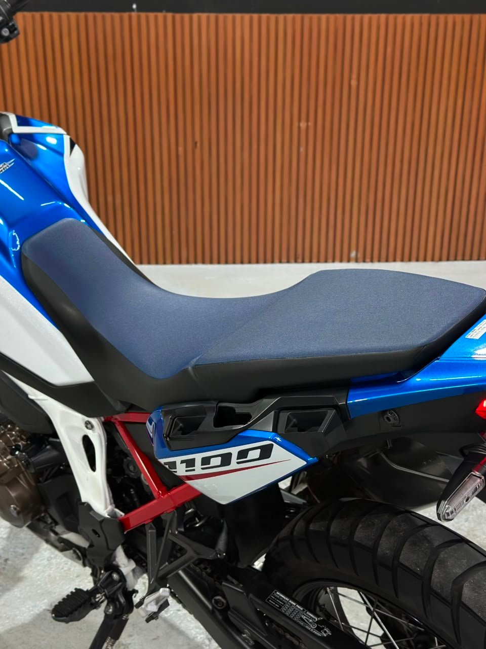 HONDA CRF 1100L AFRICA TWIN DCT 2023/2024 - Imagem 23