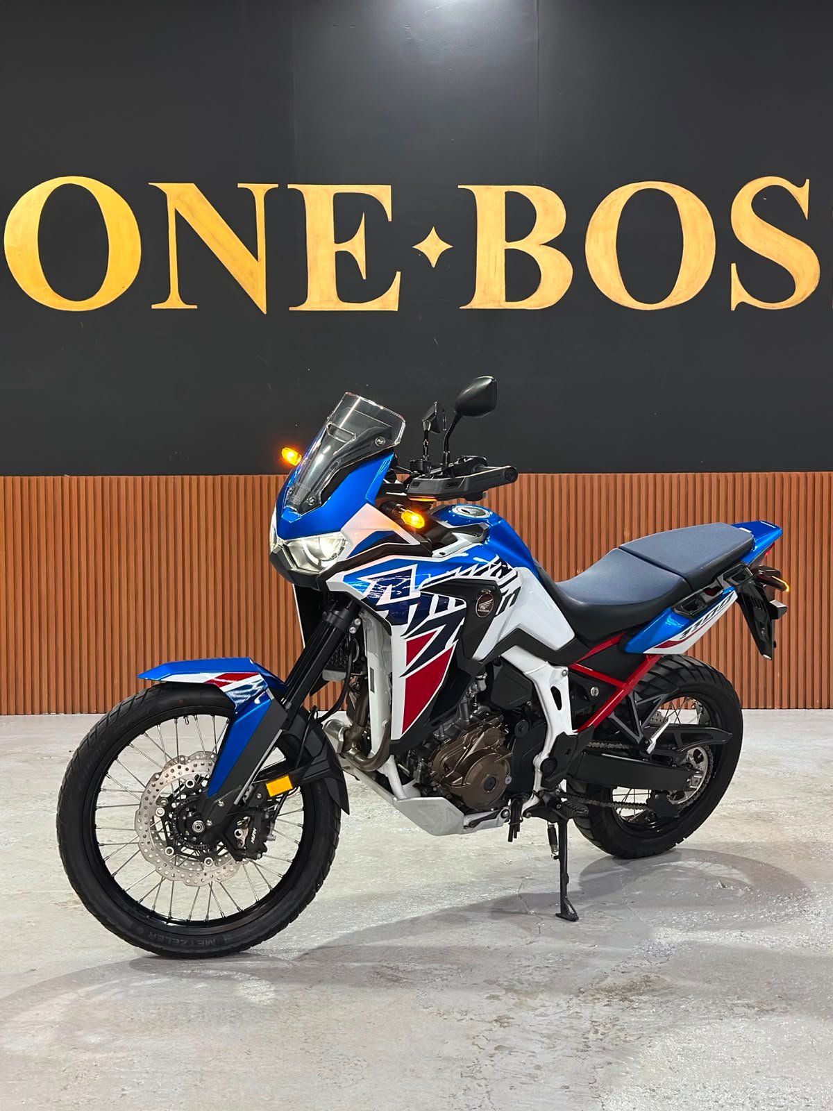 HONDA CRF 1100L AFRICA TWIN DCT 2023/2024