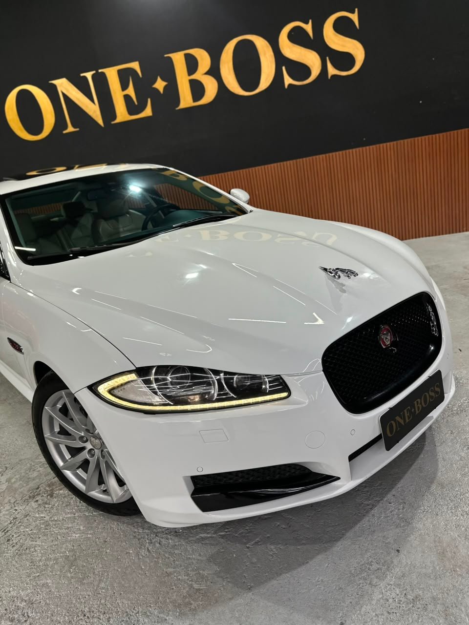 JAGUAR XF 2.0 PREMIUM LUXURY TURBOCHARGED GASOLINA - Imagem 15