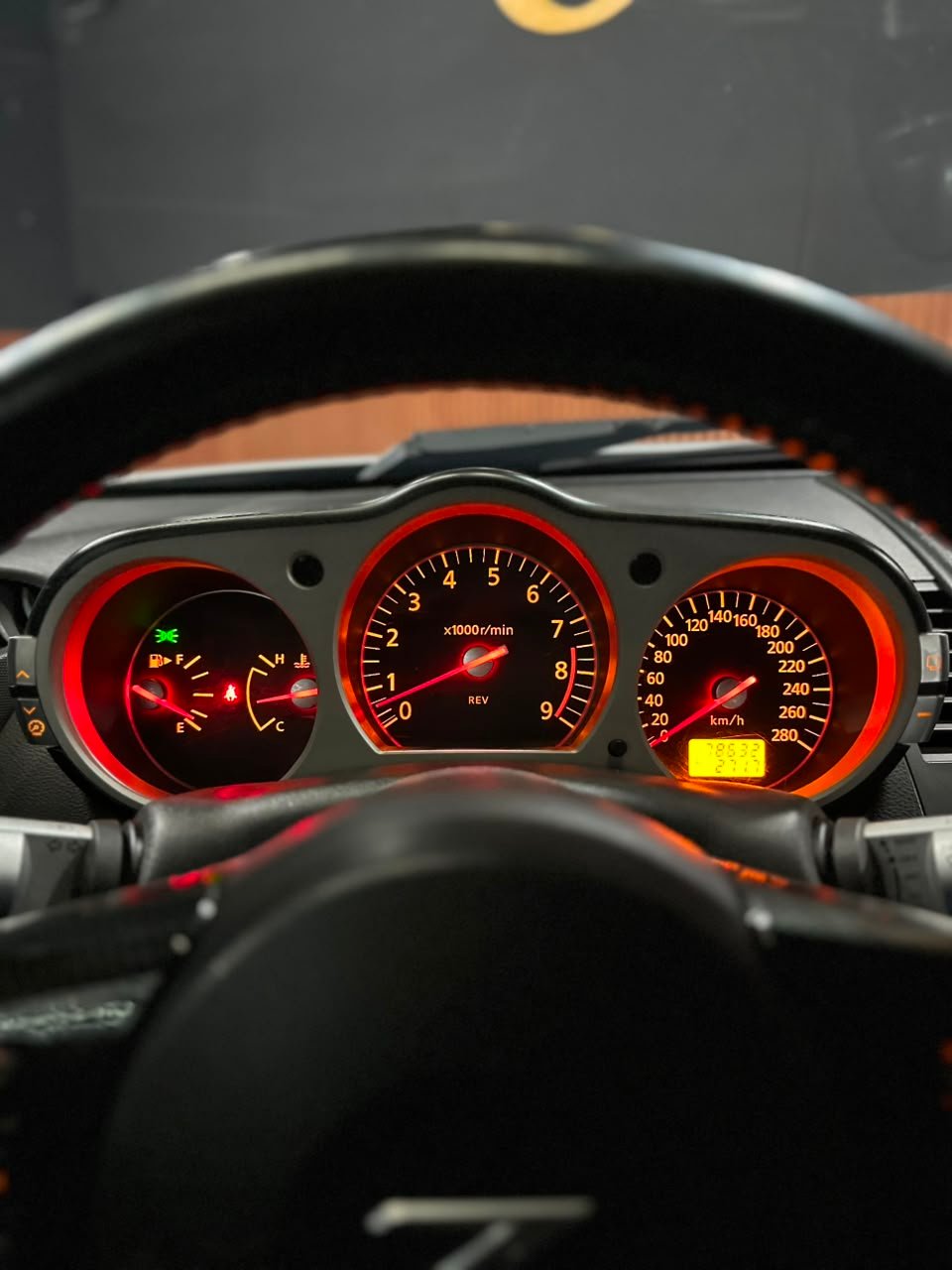 NISSAN 350Z 3.5 V6 GASOLINA MANUAL - Imagem 22