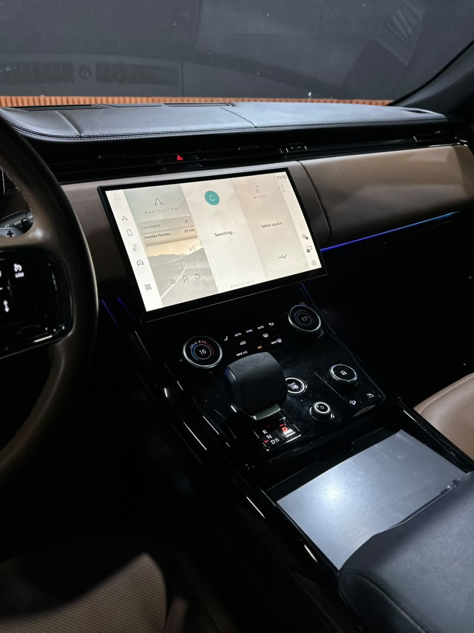 LAND ROVER RANGE ROVER 3.0 D350 TURBO DIESEL MHEV SE AWD AUTOMÁTICO 2022/2023 - Imagem 16